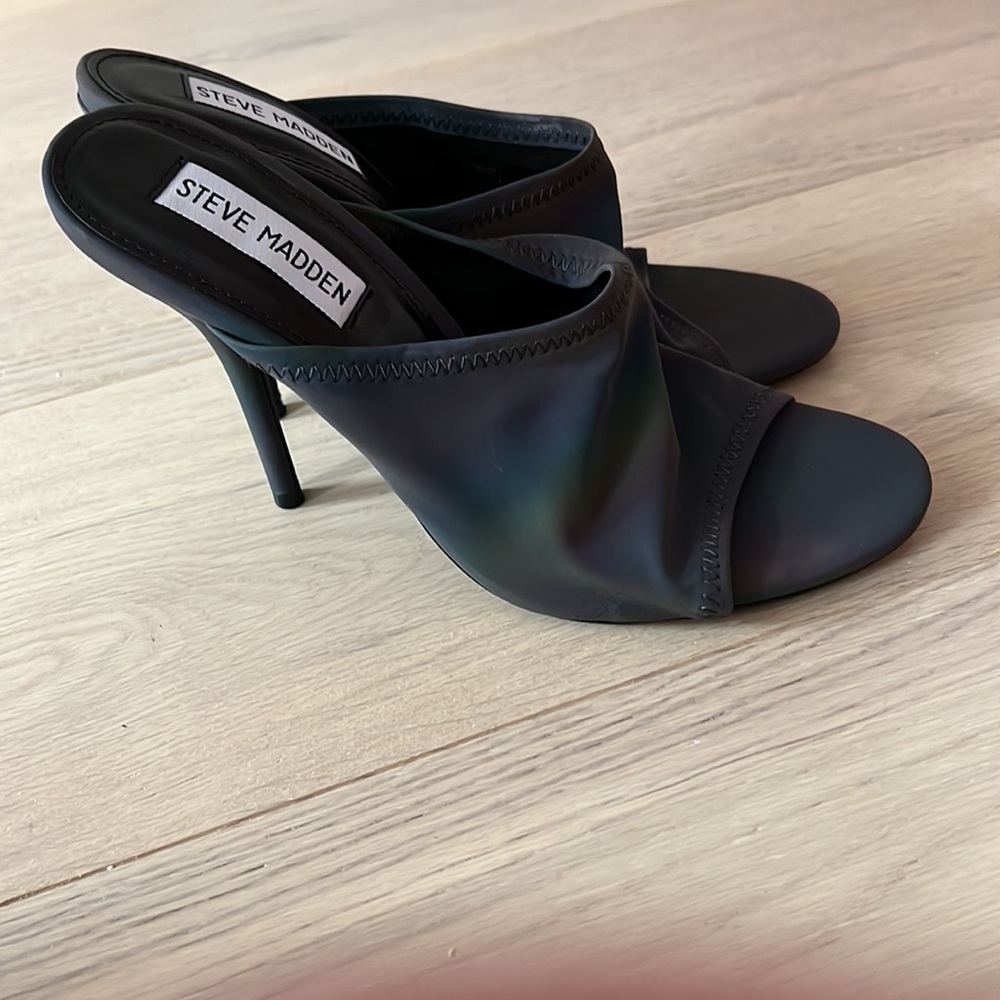 Sling heel